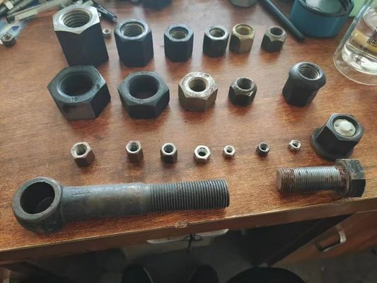 kaufen Fische binden Bahnstrecke-Bolzen des Bolzen-M24 an und Nüsse spüren Teil-Bahnschwelle-Spitze auf online manufacture