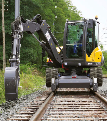 3000kg Capacity Railroad Track Cars . Railroad Dump Truck RoHS EMC Certificate