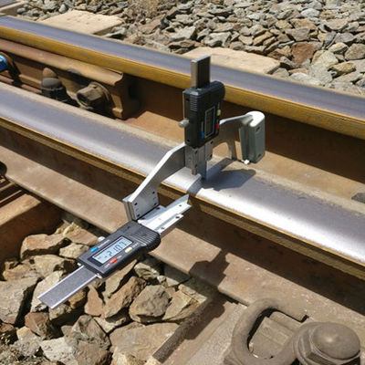 Digital Rail Head Wear Gauge 15mm 0.01 Resolution ISO Certificate