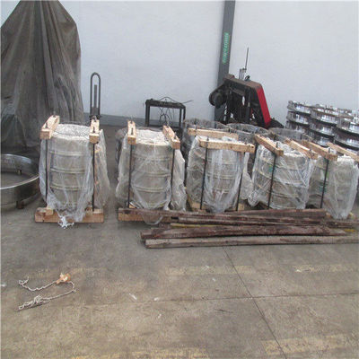 kaufen 34 Zoll Bahnreifen-Schmieden, die762mm für Schienen-Lastwagen werfen online manufacture