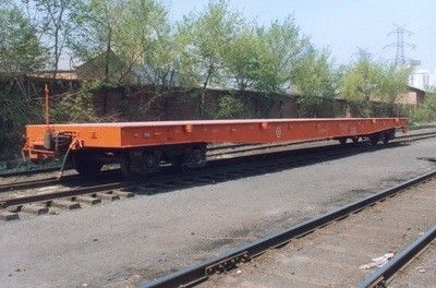 Leicht manövrierbarer, verstärkter Schienentransportwagen für schwere Industrielasten, Standard-Spurweite 1435 mm